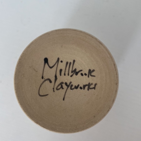 NWOT Hand made coffee cup from Farm’s Reach Cafe, Milbrook Clayworkers in WA - Picture 3 of 6